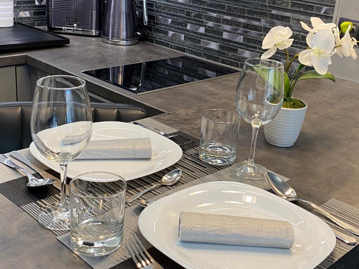 Noir Silvery Apartman Szeged Exteriör bild