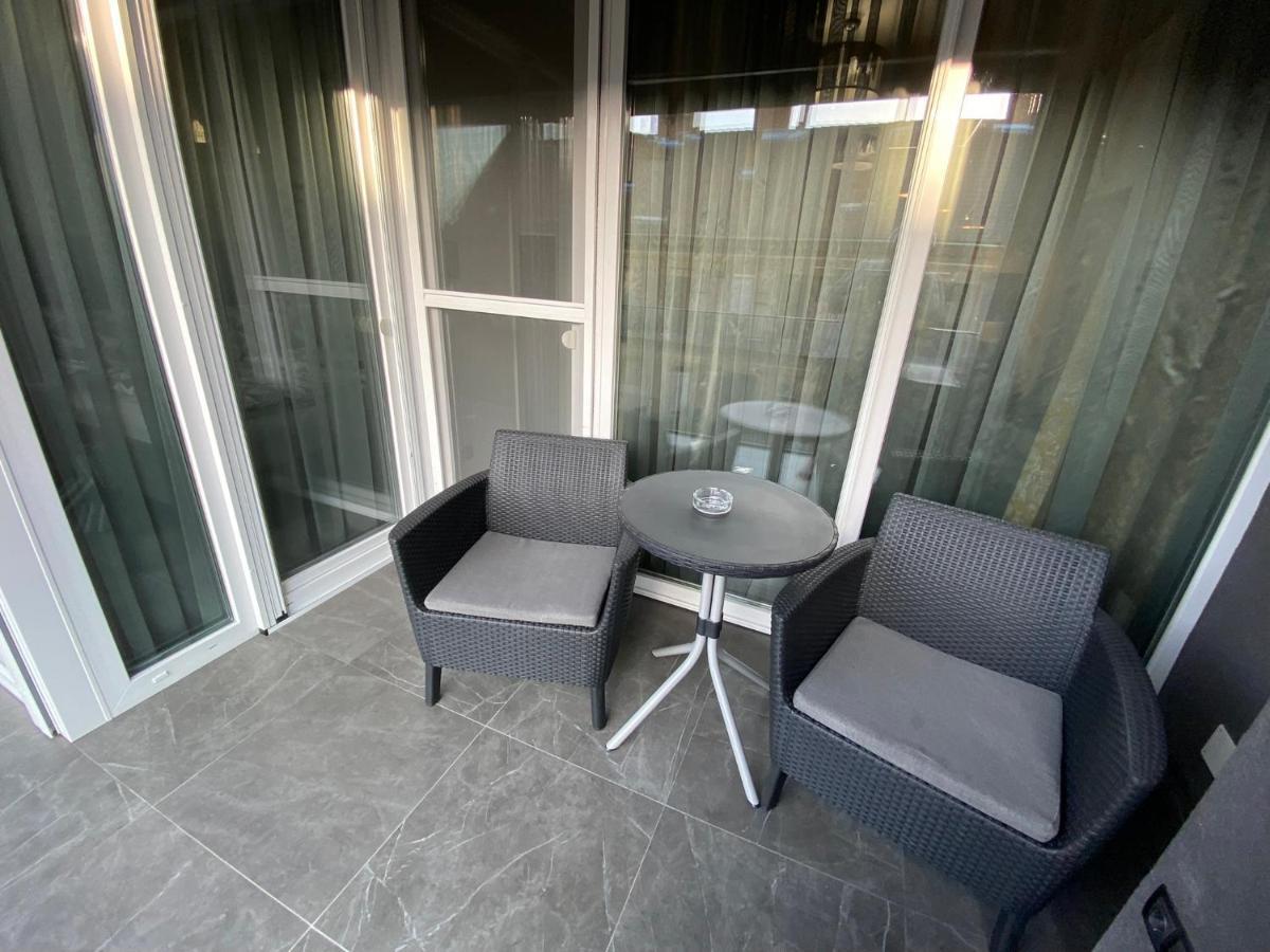 Noir Silvery Apartman Szeged Exteriör bild