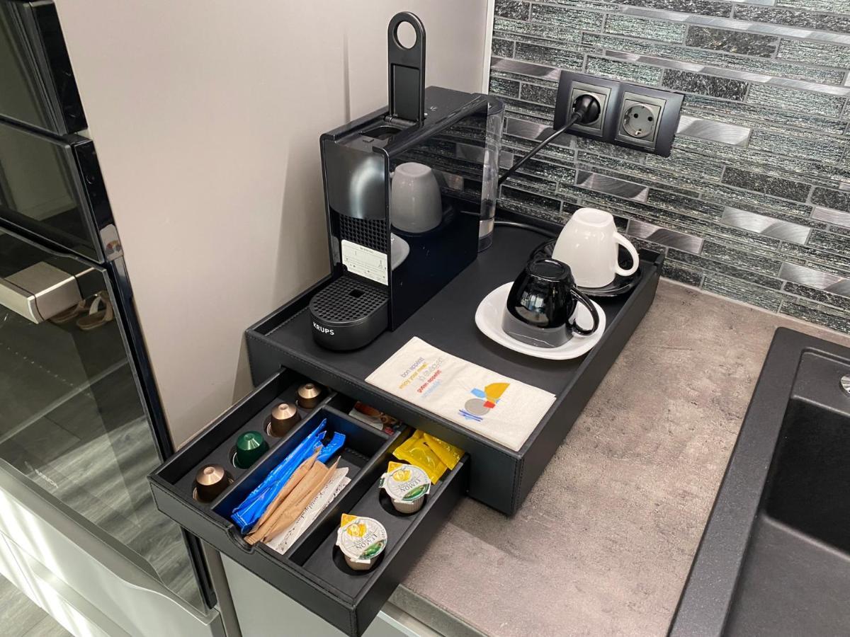Noir Silvery Apartman Szeged Exteriör bild